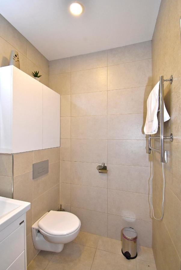 Home4You City Center Apartments Jerevan Buitenkant foto
