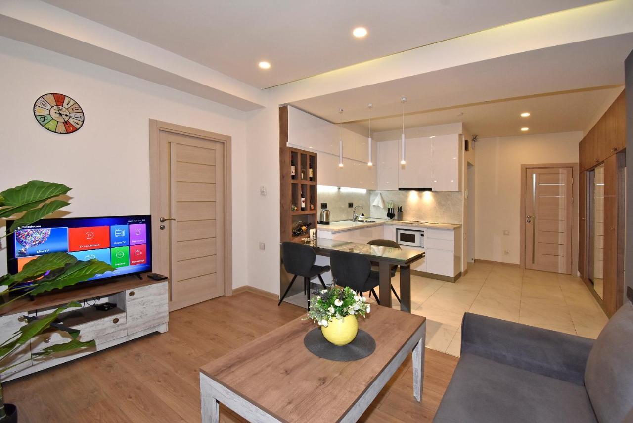 Home4You City Center Apartments Jerevan Buitenkant foto